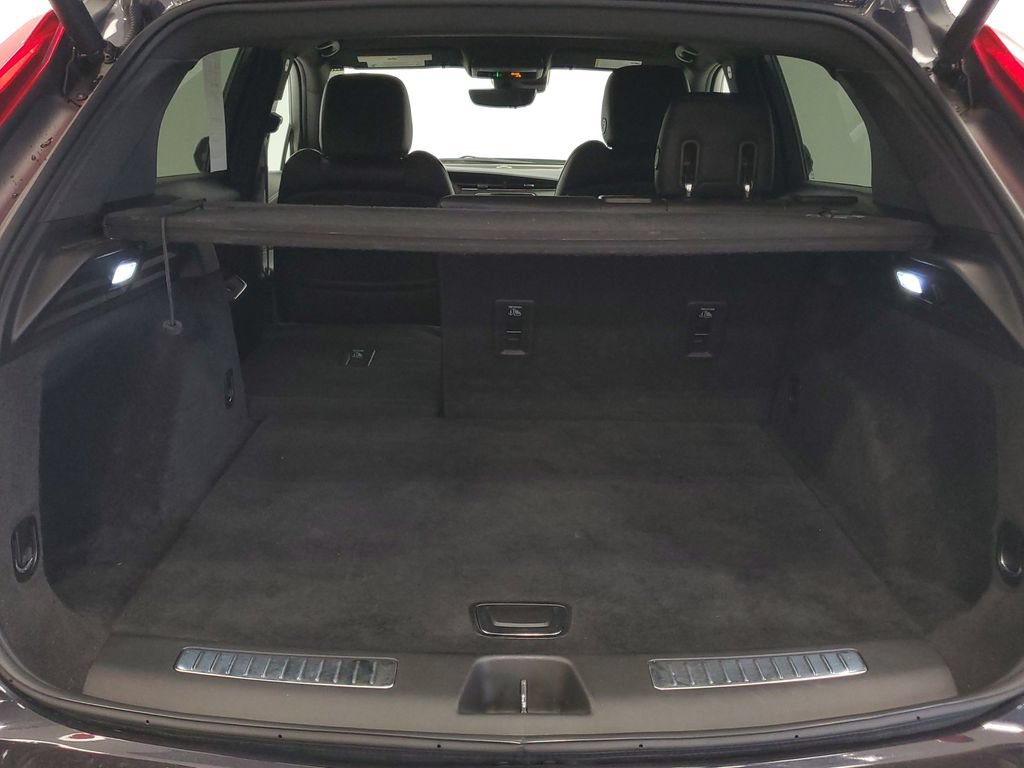 Used 2023 Cadillac XT4 Premium Luxury w/ Enhanced Visibility Package AWD/4WD image 27