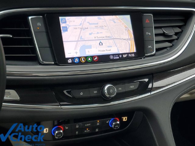 Certified 2022 Buick Enclave Essence w/ Experience Buick Package FWD image 24