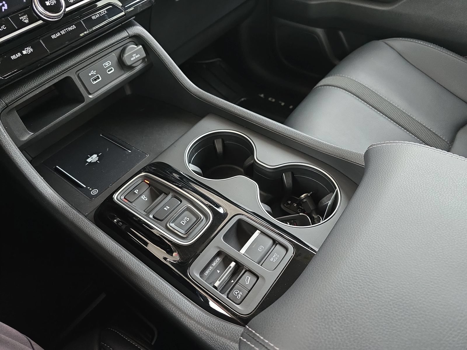 Certified 2025 Honda Pilot EX-L image 26