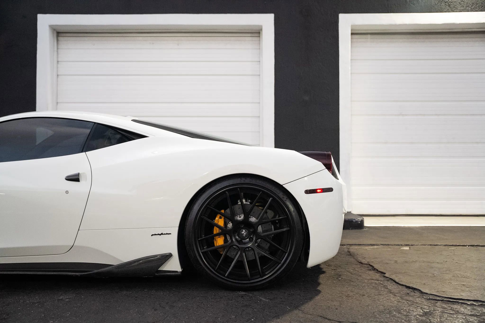 Used 2011 Ferrari 458 Italia Coupe RWD image 11