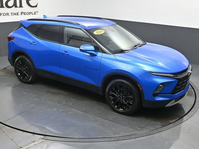 Used 2024 Chevrolet Blazer LT w/ LPO, Black Grille Bar Package FWD image 47