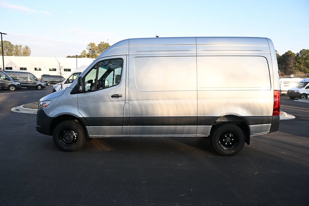 Used 2026 Mercedes-Benz Sprinter 3500 image 3