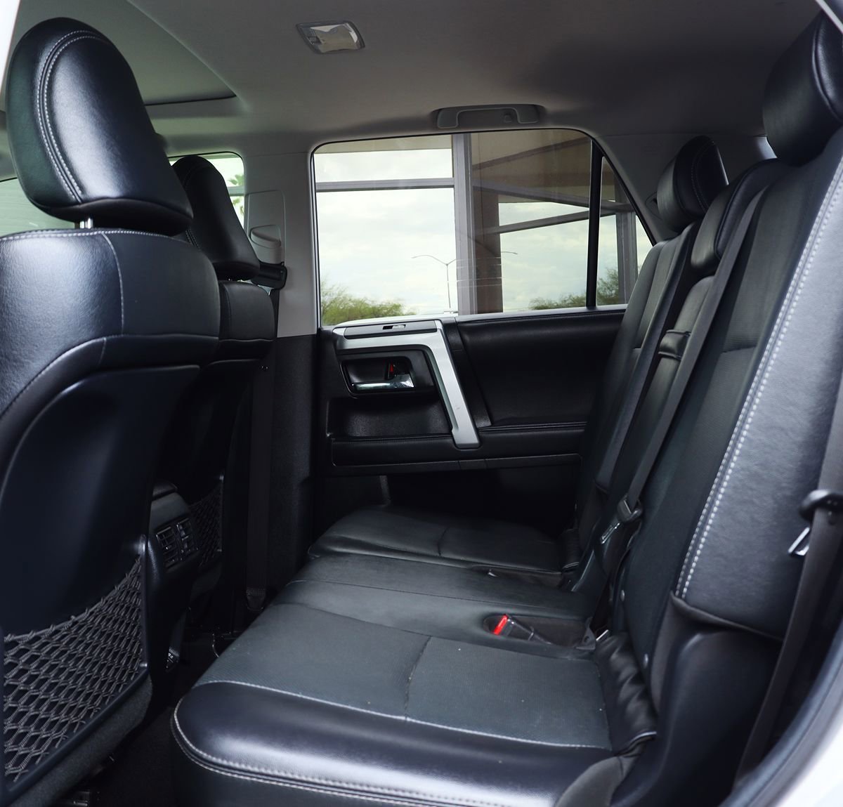 Used 2022 Toyota 4Runner Limited AWD/4WD image 34