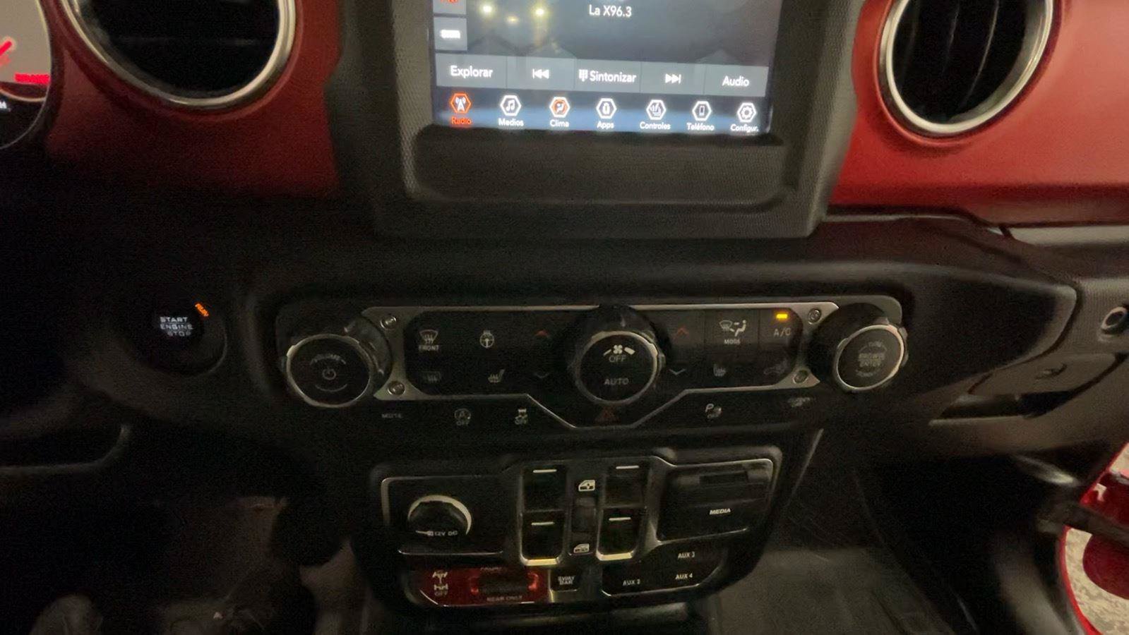 Used 2019 Jeep Wrangler Unlimited Rubicon w/ Dual Top Group AWD/4WD image 34