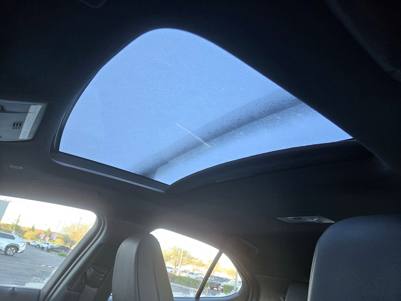 Used 2024 Lexus UX 250h FWD image 16