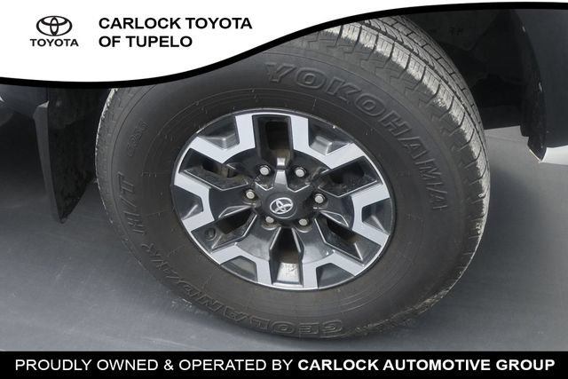 Used 2023 Toyota Tacoma TRD Off-Road AWD/4WD image 17