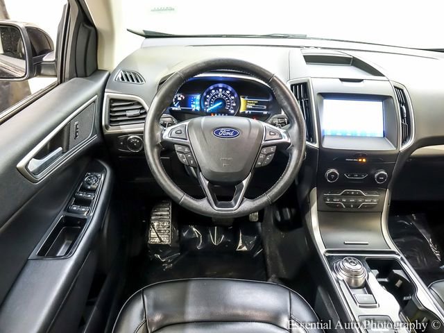 Used 2020 Ford Edge SEL w/ Convenience Package AWD/4WD image 2