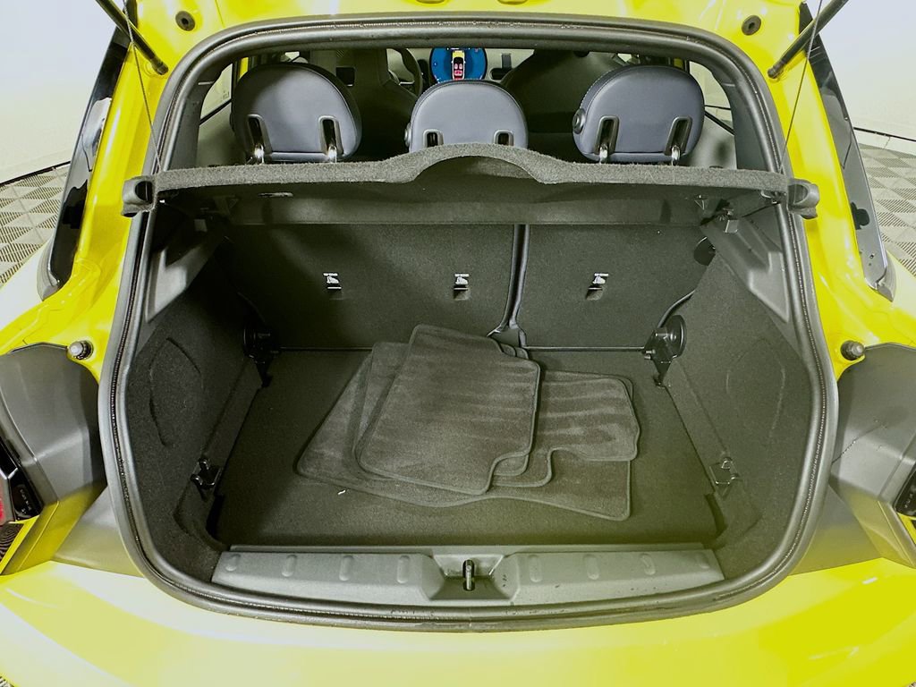 Certified 2025 MINI Cooper S image 25