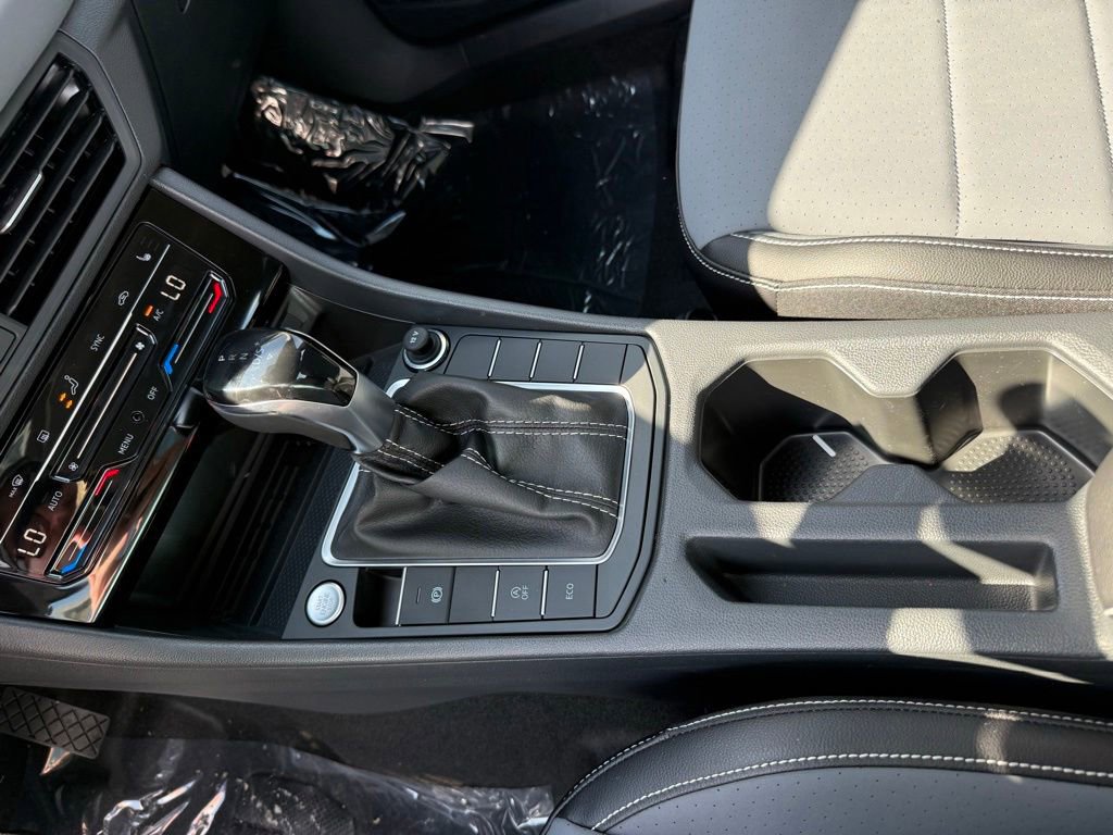 New 2026 Volkswagen Jetta SE FWD image 19