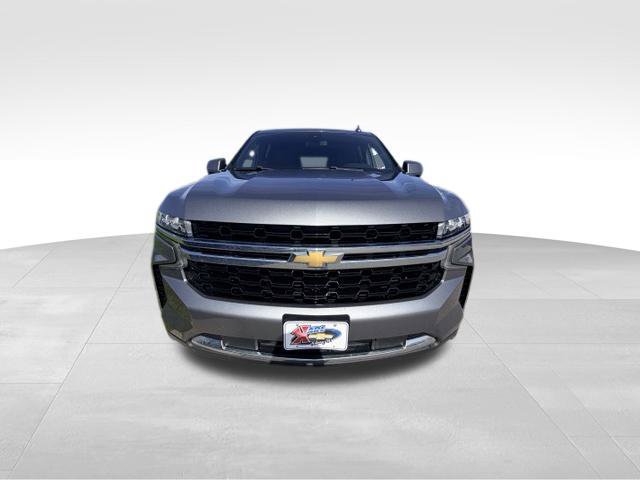Used 2021 Chevrolet Suburban 4WD image 3