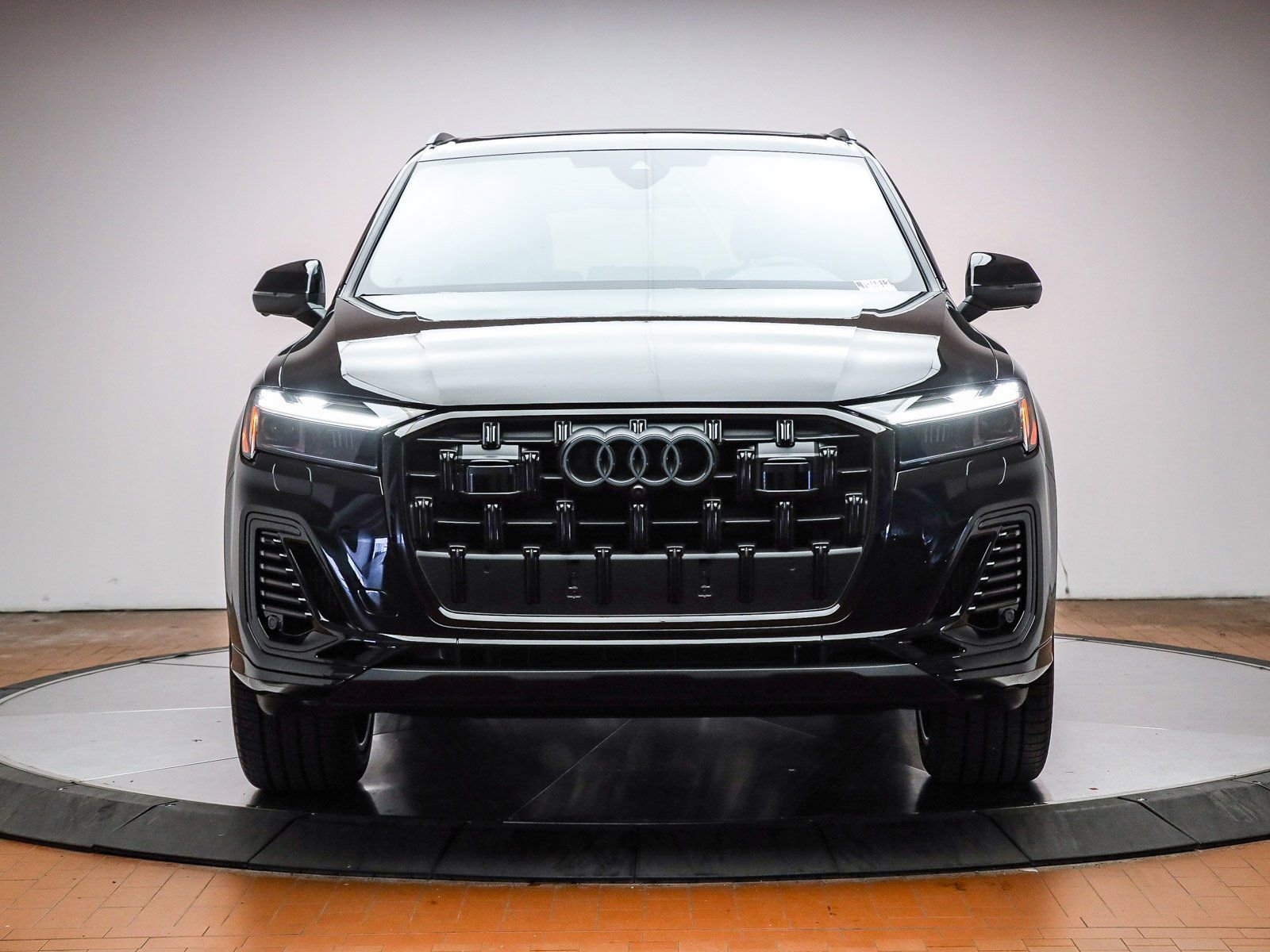 New 2026 Audi Q7 3.0T Premium Plus AWD/4WD image 2
