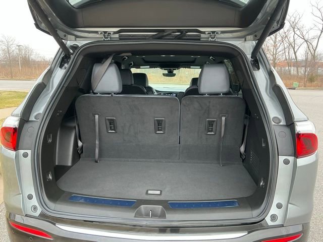 Used 2024 Buick Enclave Essence w/ Experience Buick Package image 14