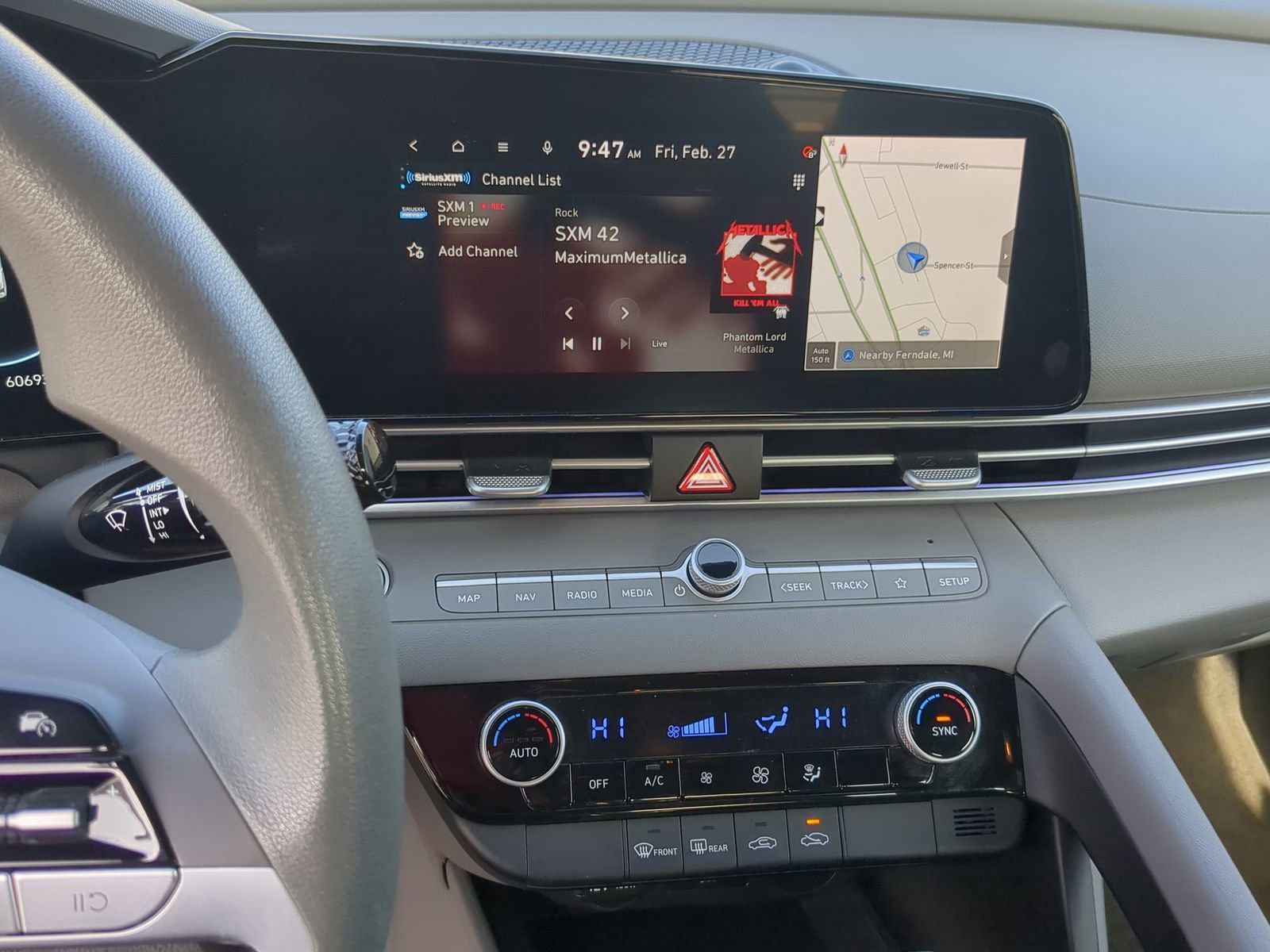 Used 2024 Hyundai Elantra SEL image 29