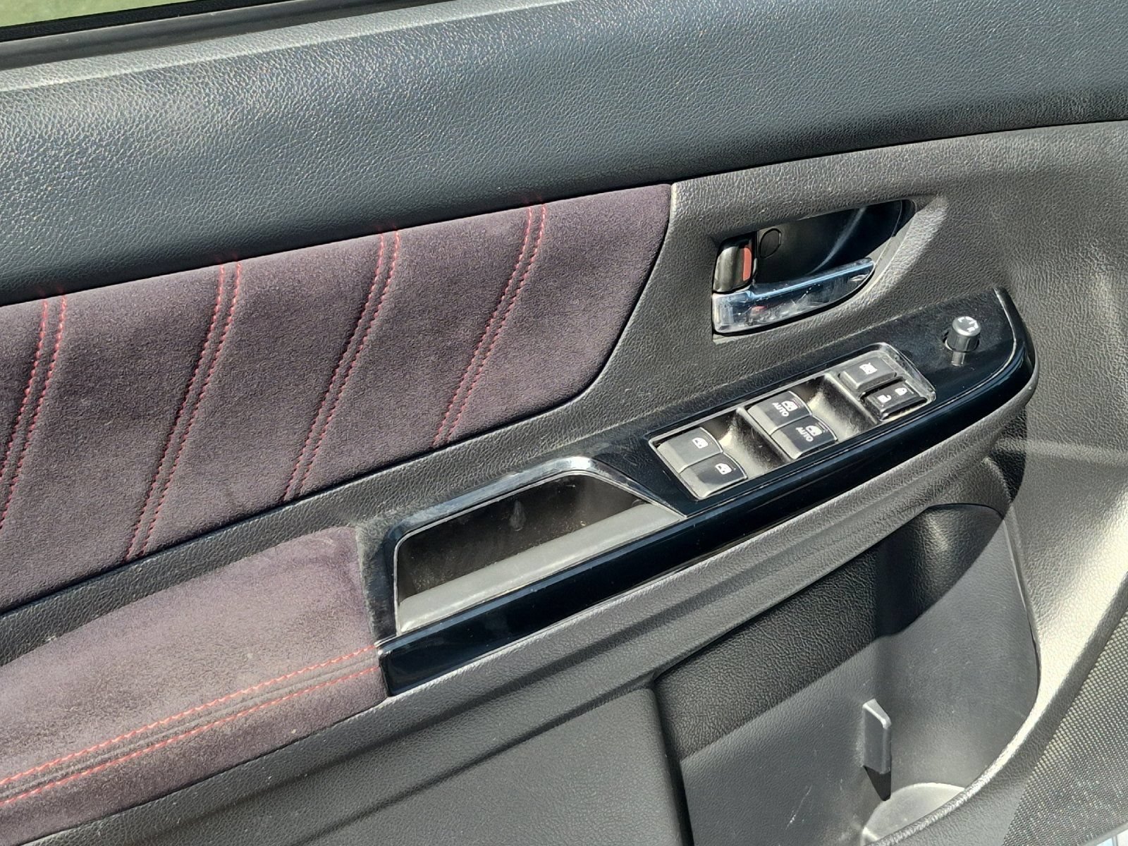 Used 2019 Subaru WRX STI Limited AWD/4WD image 10