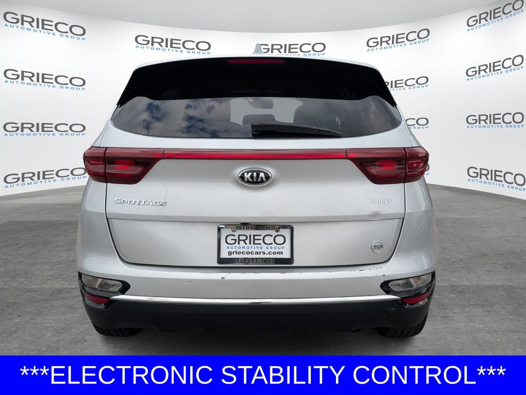 Used 2022 Kia Sportage LX image 6