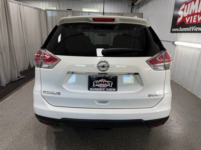 Used 2016 Nissan Rogue SV AWD/4WD image 5