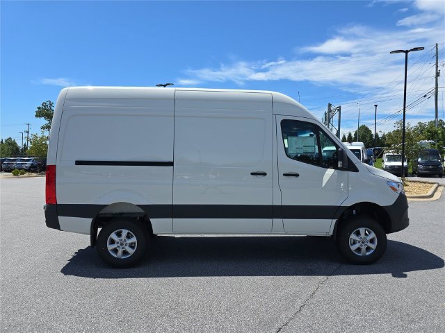 New 2026 Mercedes-Benz Sprinter 2500 image 2