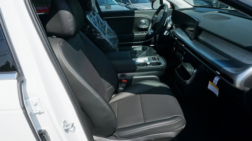 New 2026 Hyundai Ioniq 9 SEL AWD/4WD image 10