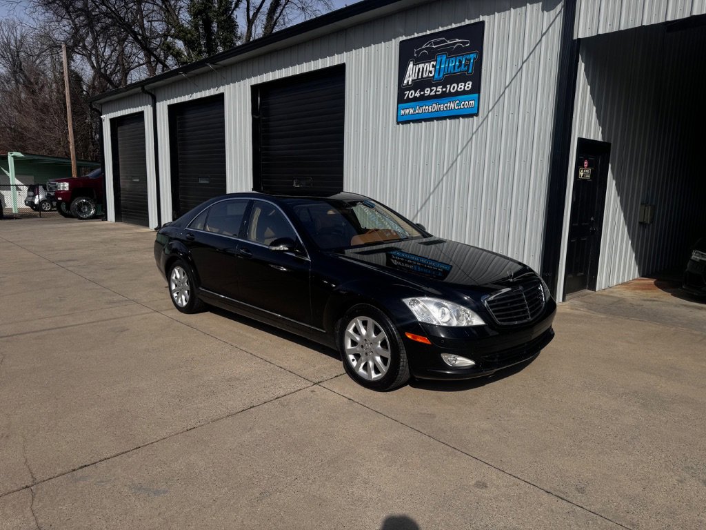 Used 2007 Mercedes-Benz S 550 image 2