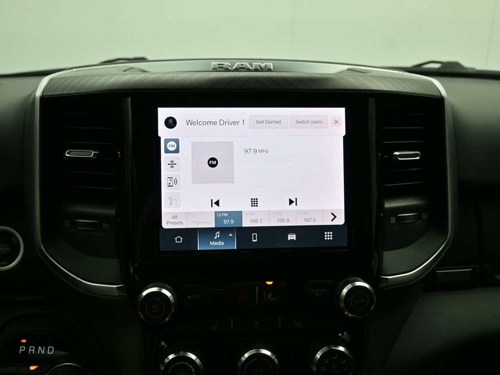 New 2026 RAM 1500 4x4 Crew Cab image 16