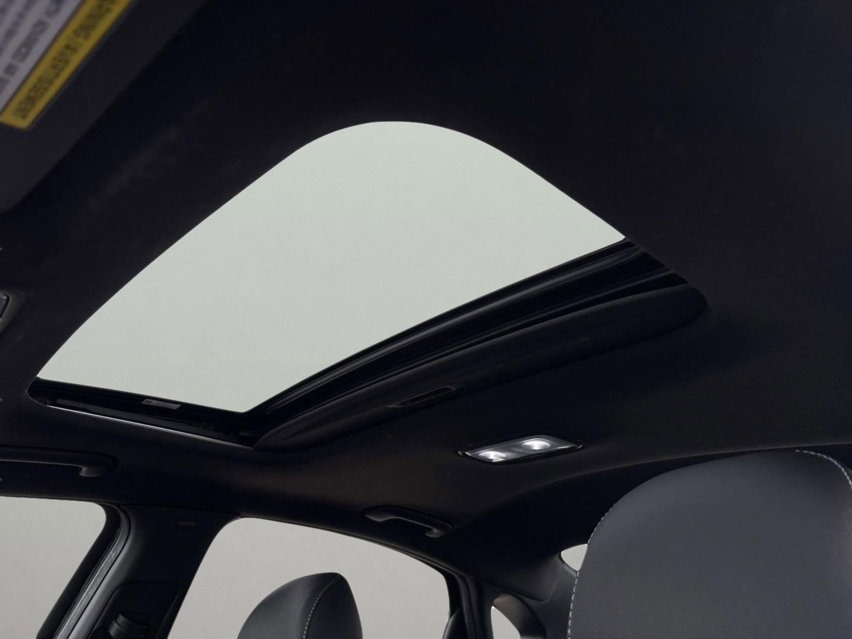 Used 2023 Kia Forte GT-Line w/ GT-Line Premium Package image 26