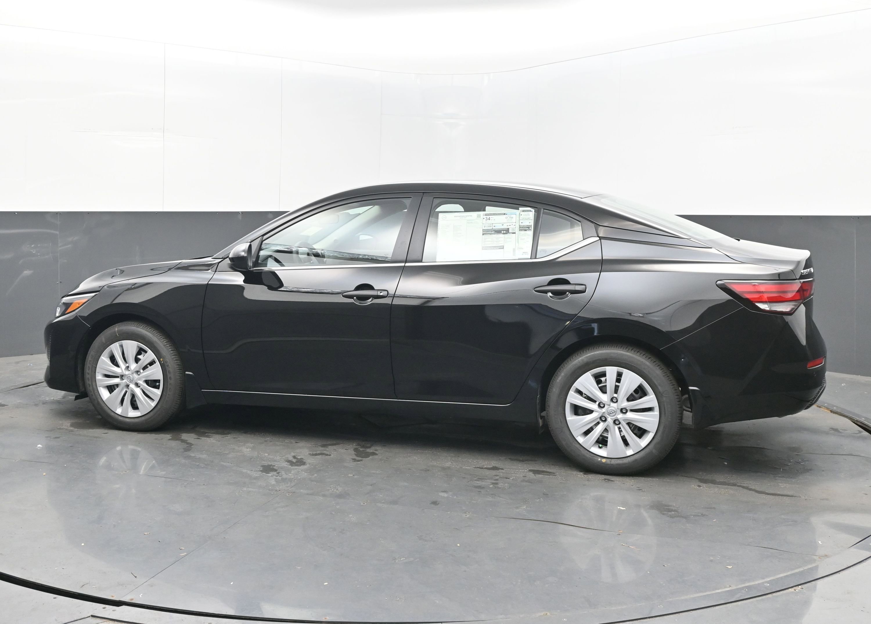 New 2025 Nissan Sentra S image 5