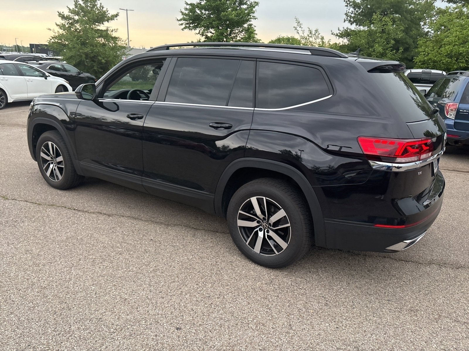 Used 2022 Volkswagen Atlas SE AWD/4WD image 9