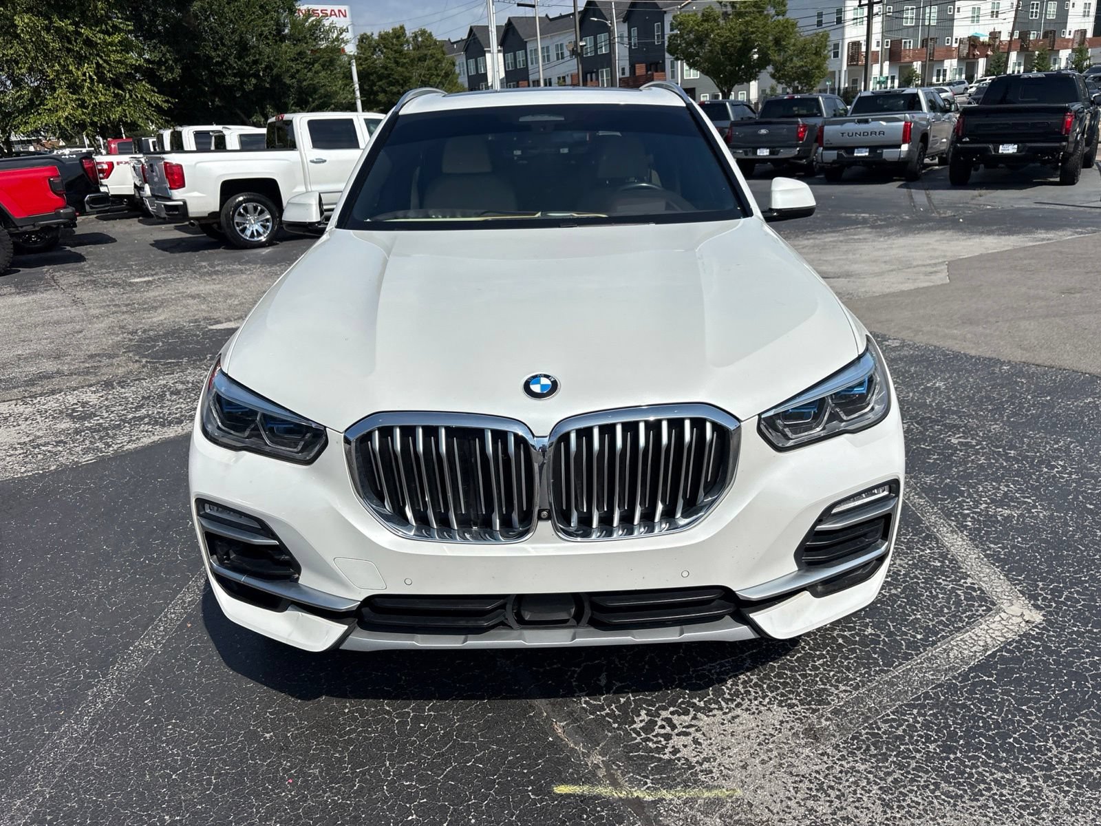 Used 2019 BMW X5 xDrive50i w/ Executive Package AWD/4WD image 2