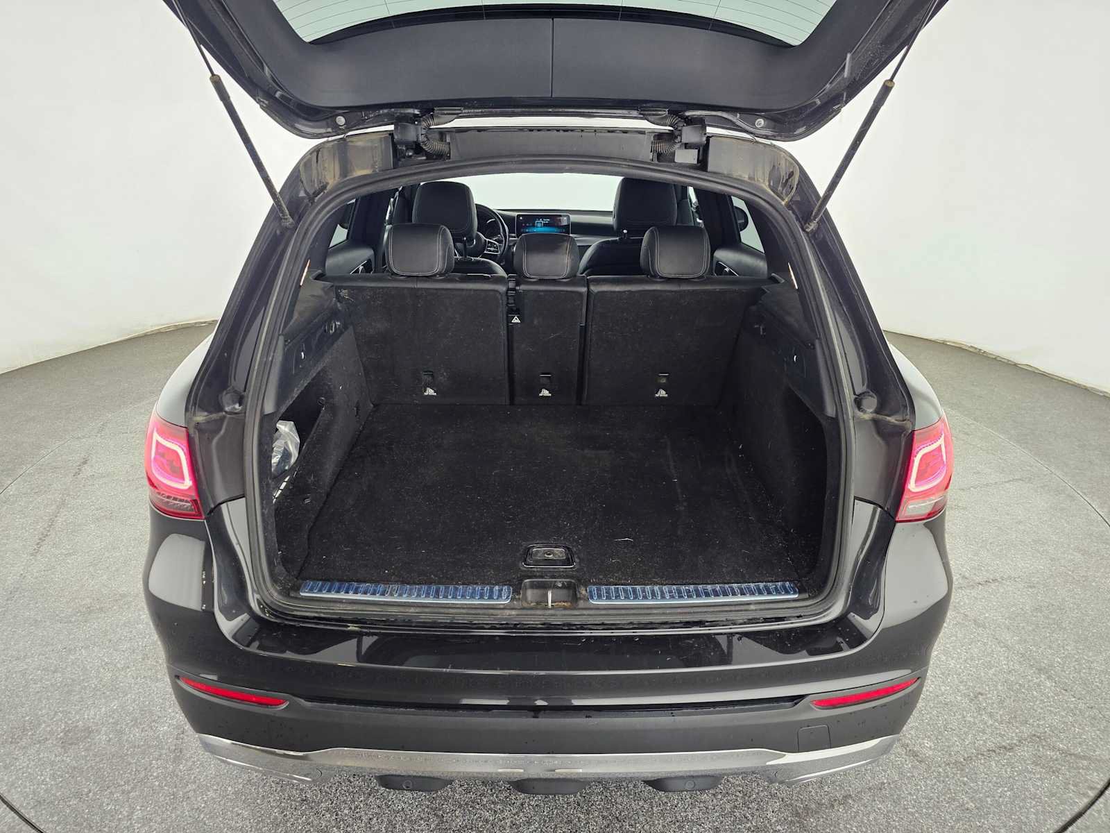 Used 2020 Mercedes-Benz GLC 300 4MATIC image 14