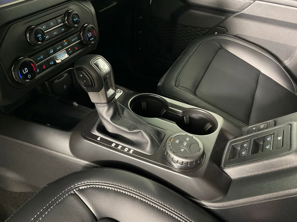 New 2026 Ford Bronco Outer Banks AWD/4WD image 19