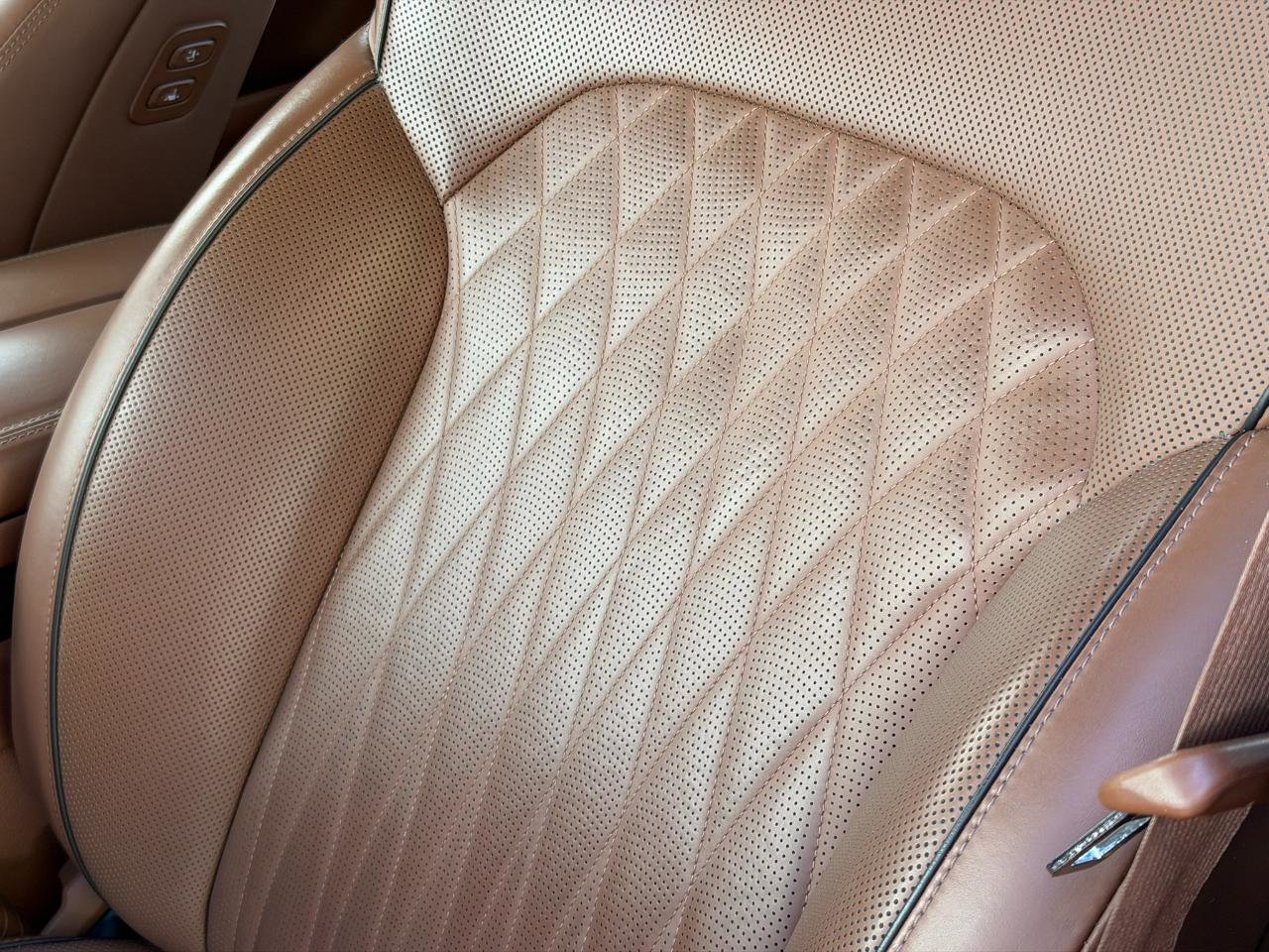 Used 2020 Genesis G90 3.3T Premium image 23