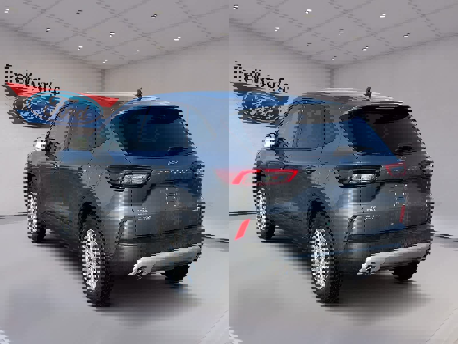 Certified 2025 Ford Escape Active w/ Cold Weather Package image 7