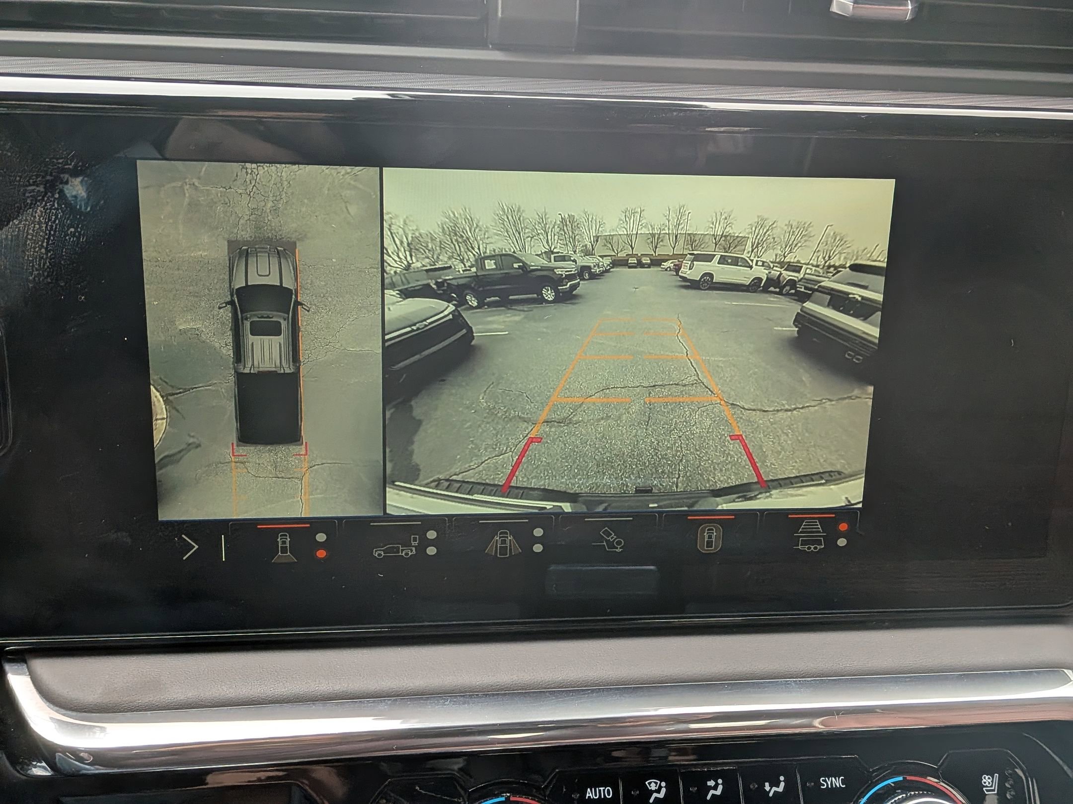 Certified 2024 GMC Sierra 2500 Denali Ultimate image 28