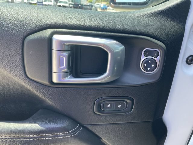 Used 2021 Jeep Wrangler Unlimited Sahara AWD/4WD image 23