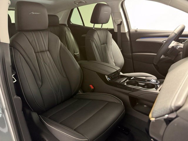 Certified 2026 Buick Envision Avenir AWD/4WD image 33