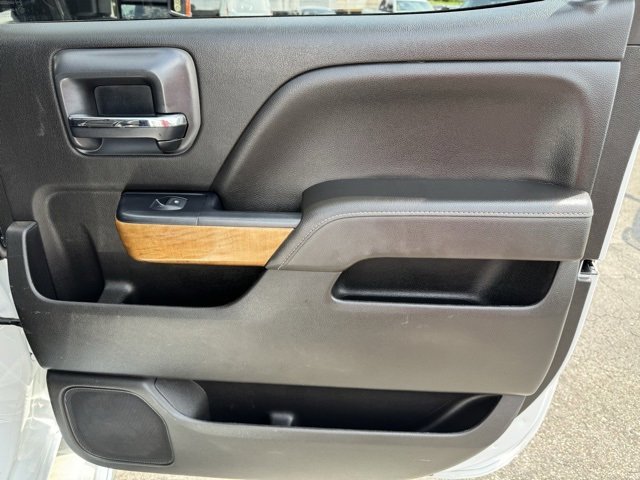 Used 2018 Chevrolet Silverado 3500 LTZ image 18