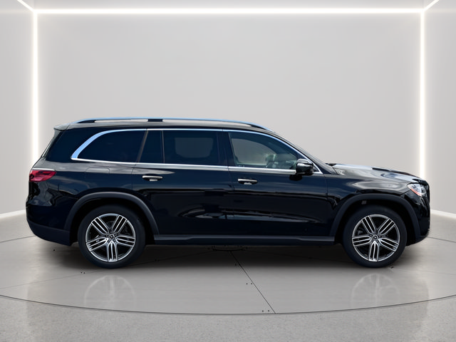 Used 2024 Mercedes-Benz GLS 450 4MATIC image 6