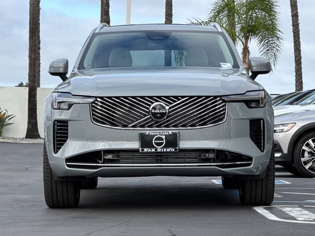 New 2026 Volvo XC90 T8 Ultra w/ Protection Package Premier AWD/4WD image 8