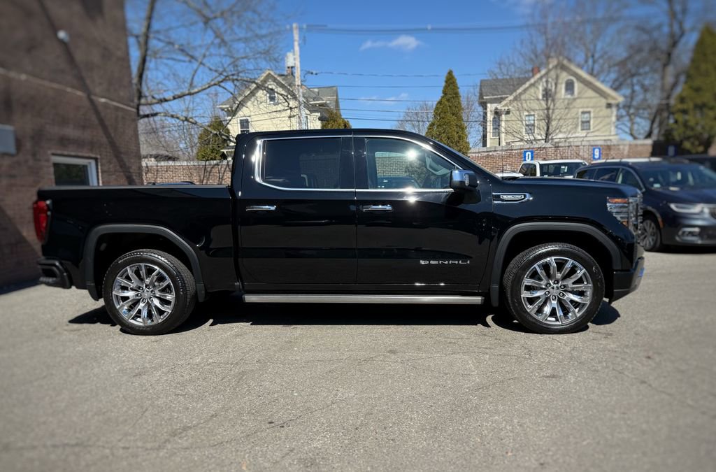 Used 2024 GMC Sierra 1500 Denali w/ Denali Reserve Package image 4