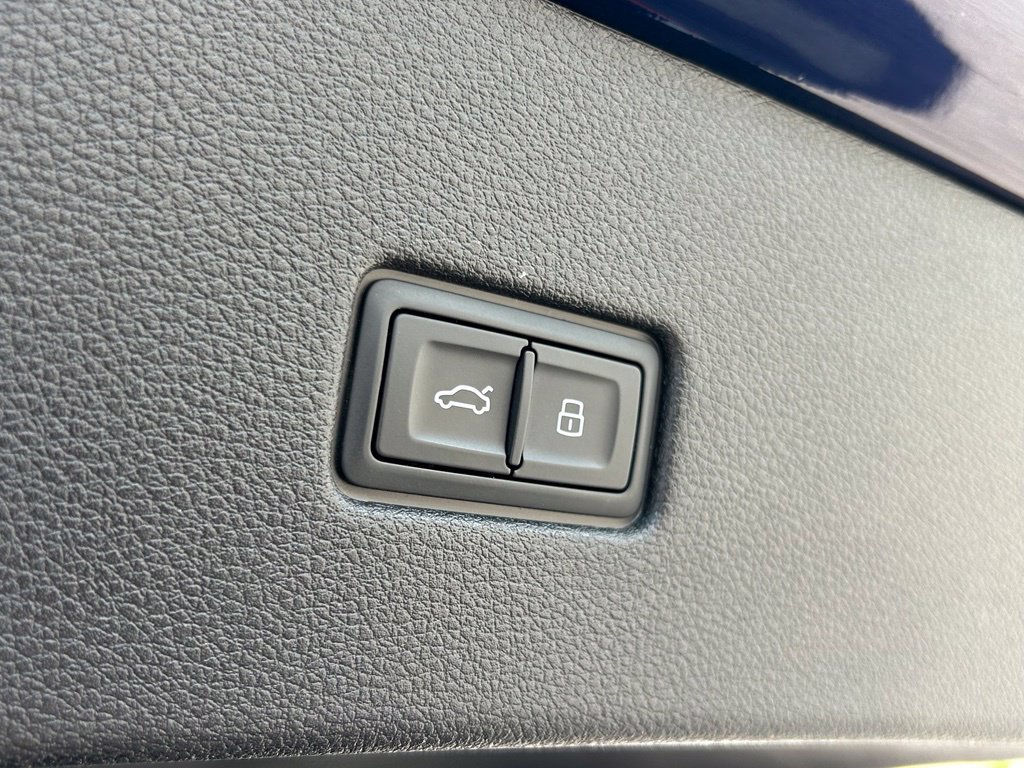 Used 2021 Audi SQ8 Prestige AWD/4WD image 53