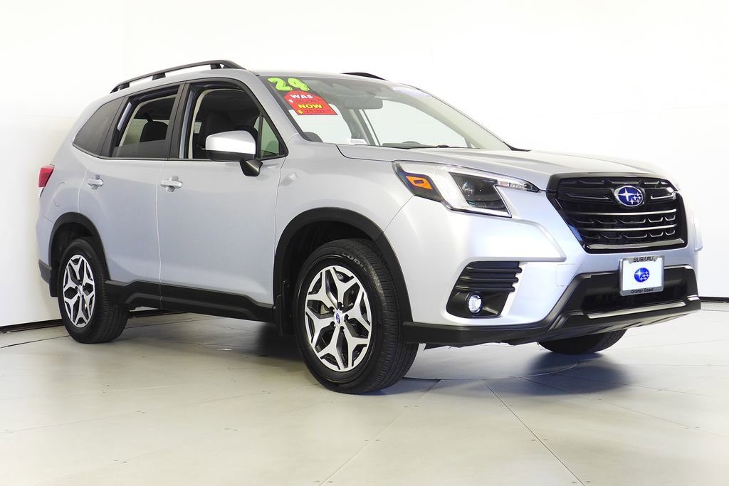 Certified 2024 Subaru Forester Premium AWD/4WD image 4
