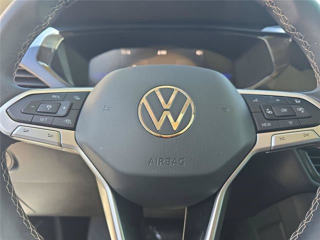 Used 2024 Volkswagen Taos SE FWD image 22