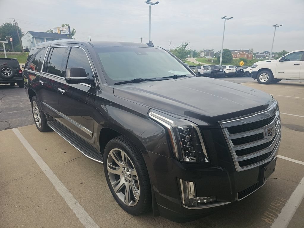 Used 2016 Cadillac Escalade ESV Luxury AWD/4WD image 3