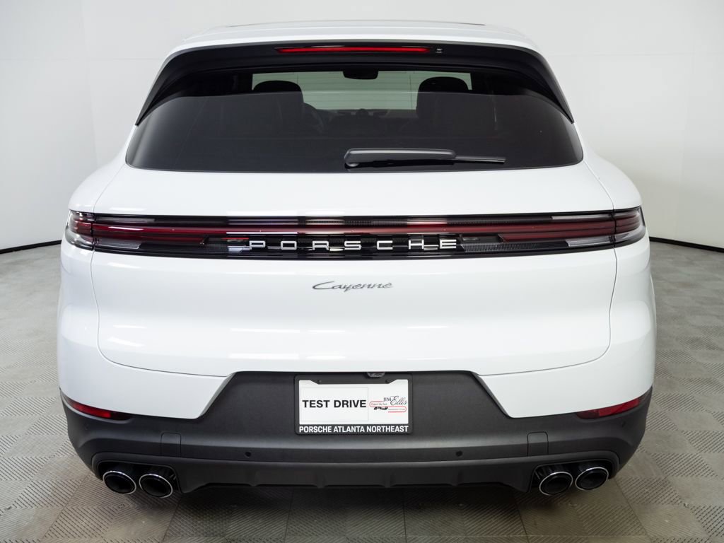New 2026 Porsche Cayenne image 30