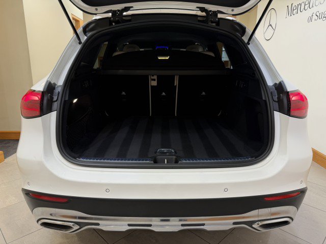 Certified 2025 Mercedes-Benz GLC 300 image 24