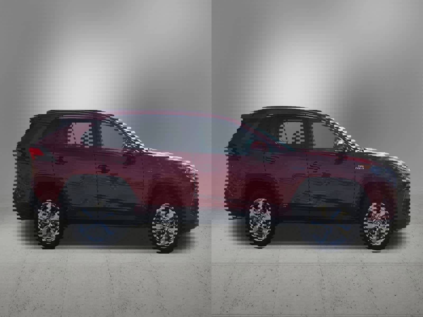 Used 2021 Toyota RAV4 XLE Premium image 7