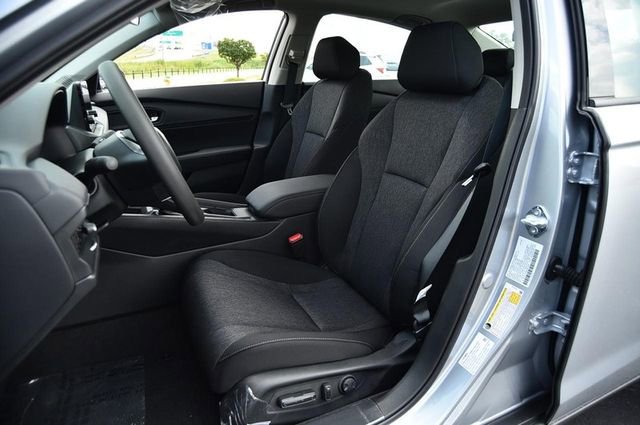 New 2025 Honda Accord SE image 18