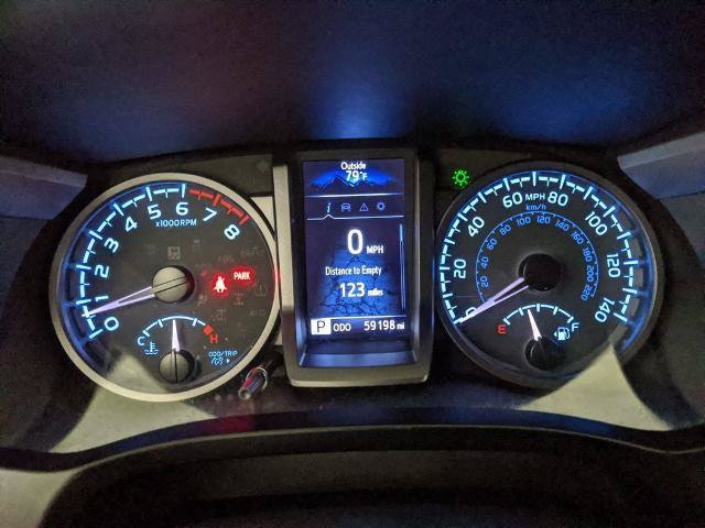 Used 2020 Toyota Tacoma TRD Off-Road w/ Technology Package AWD/4WD image 13