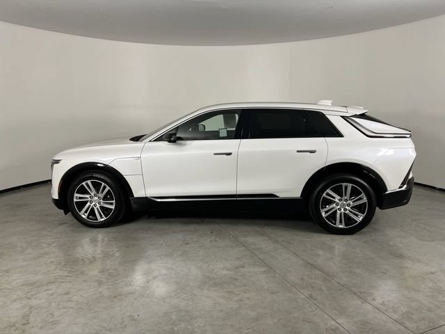 Certified 2024 Cadillac Lyriq Tech RWD image 5