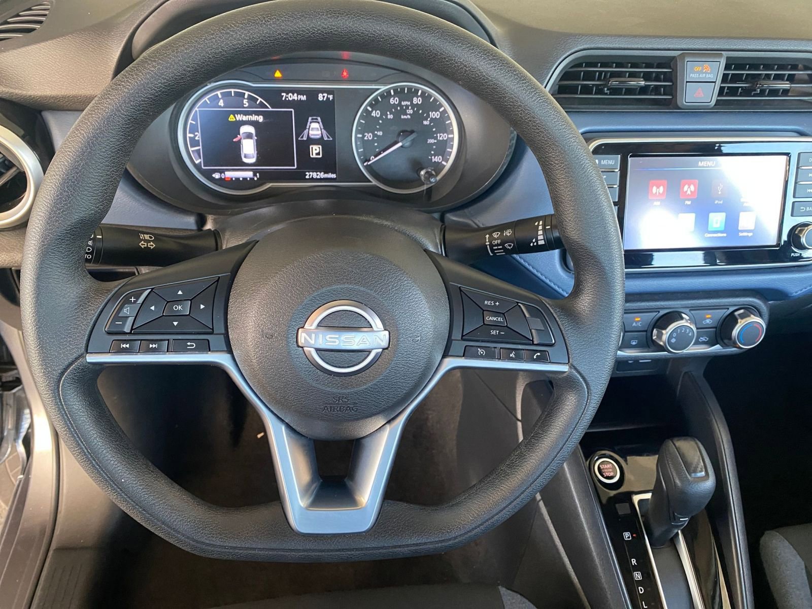 Used 2025 Nissan Versa SV FWD image 28